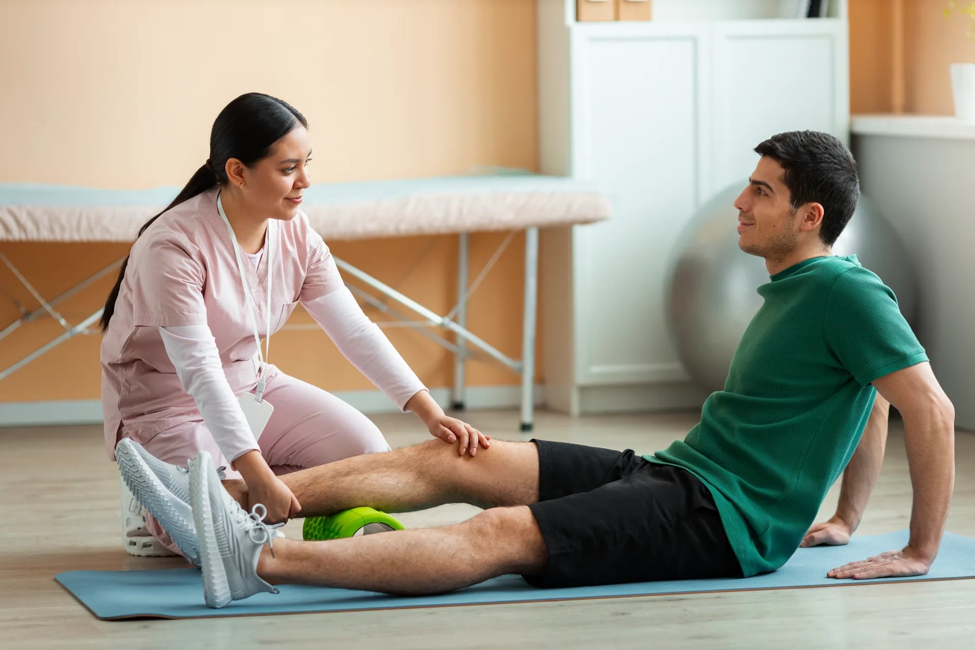Sports Injury Physiotherapy at Home — Back to Sport Fast